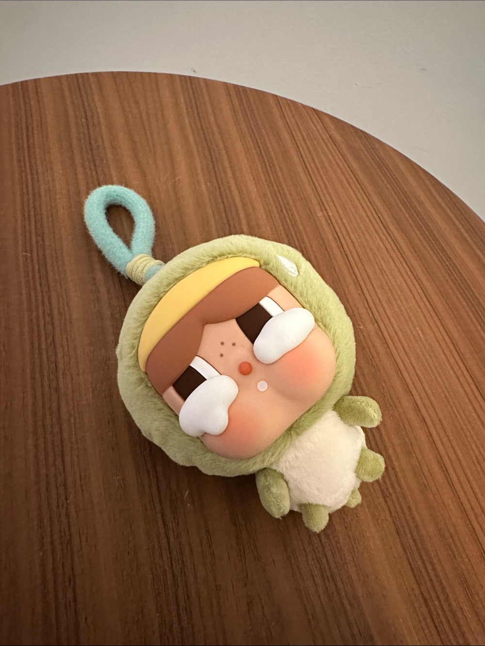 Popmart Crybaby Earphone plush pendant